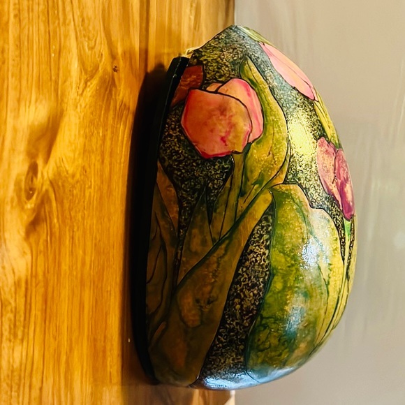 Hand Crafted Wall Pocket Pink Purple Tulips Original Gourd Art Air Plant Holder - Picture 6 of 17